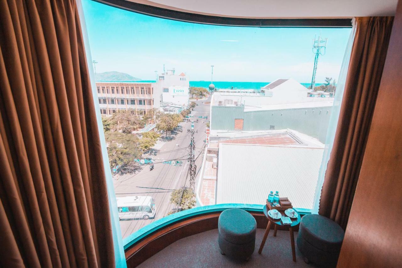 Mira Hotel Quy Nhon Exterior photo