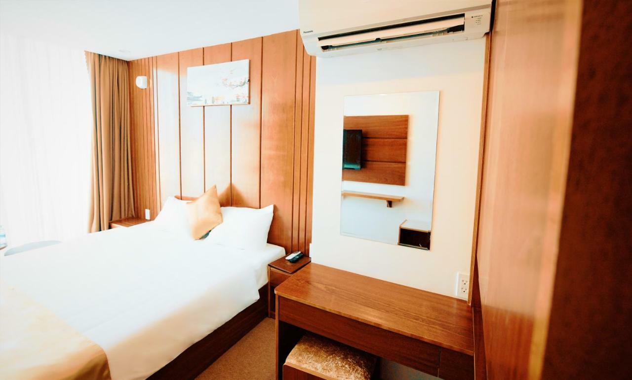 Mira Hotel Quy Nhon Exterior photo