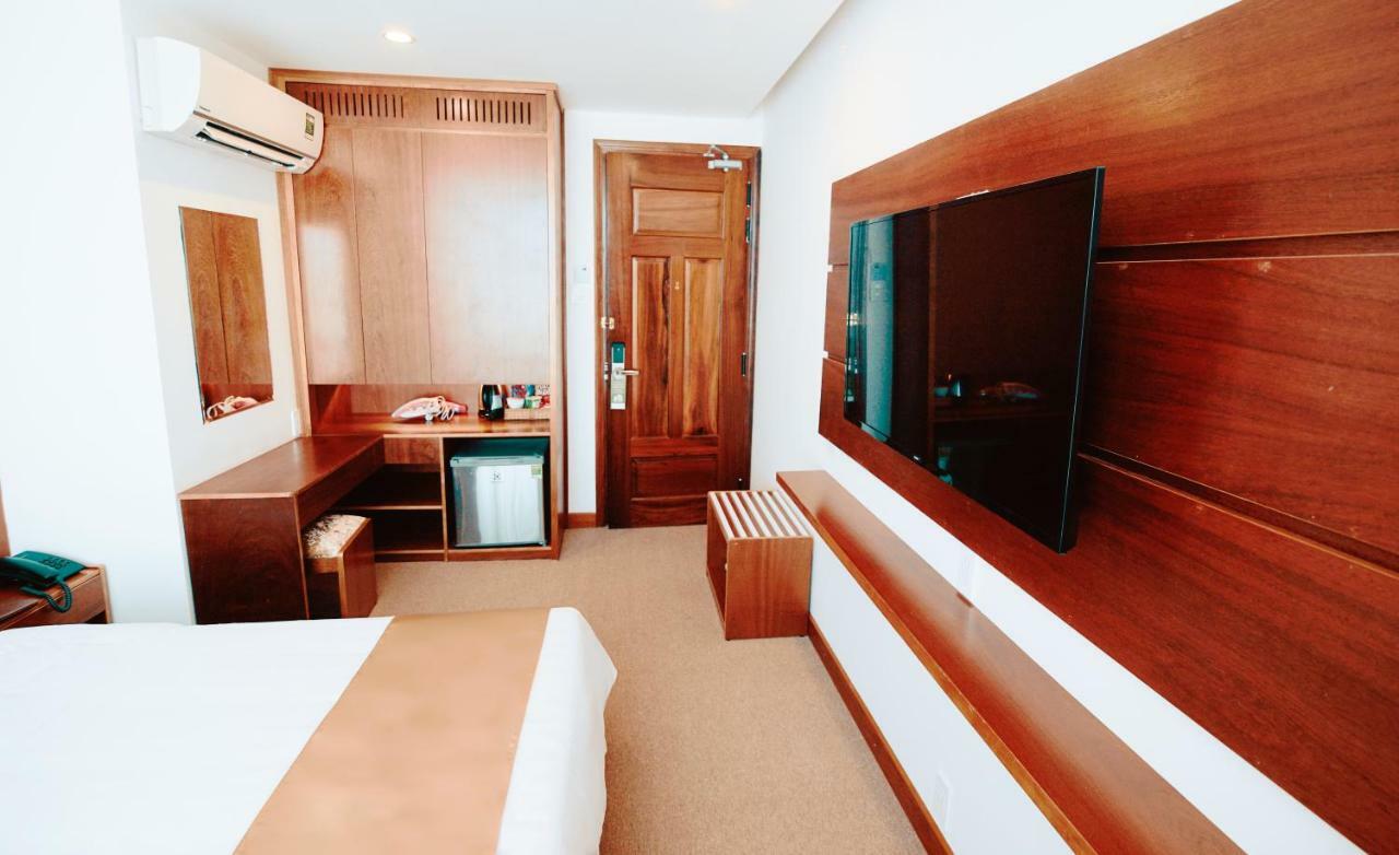 Mira Hotel Quy Nhon Exterior photo