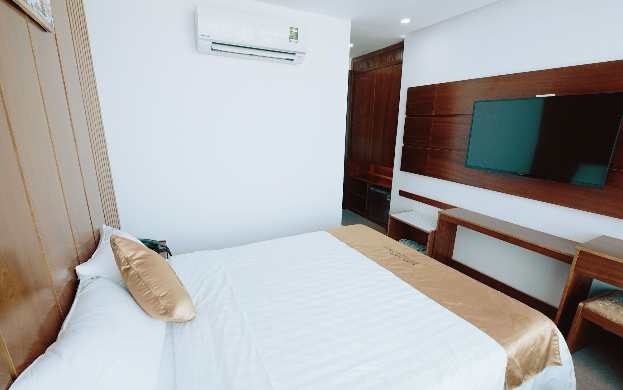 Mira Hotel Quy Nhon Exterior photo
